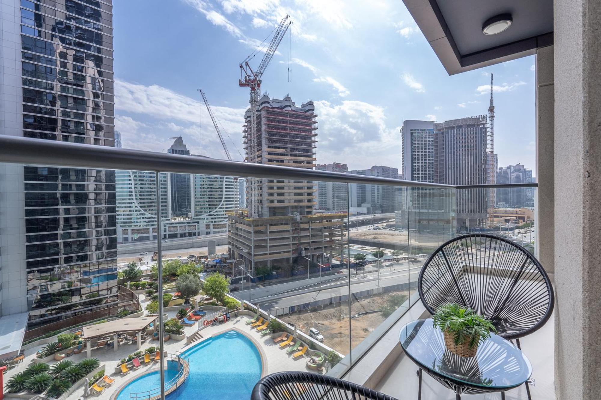 Heaven Crest Vacation Homes Downtown - Studio And 1 Bedroom Suites 2 Minute Walk To Dubai Mall And Burj Khalifa Eksteriør billede
