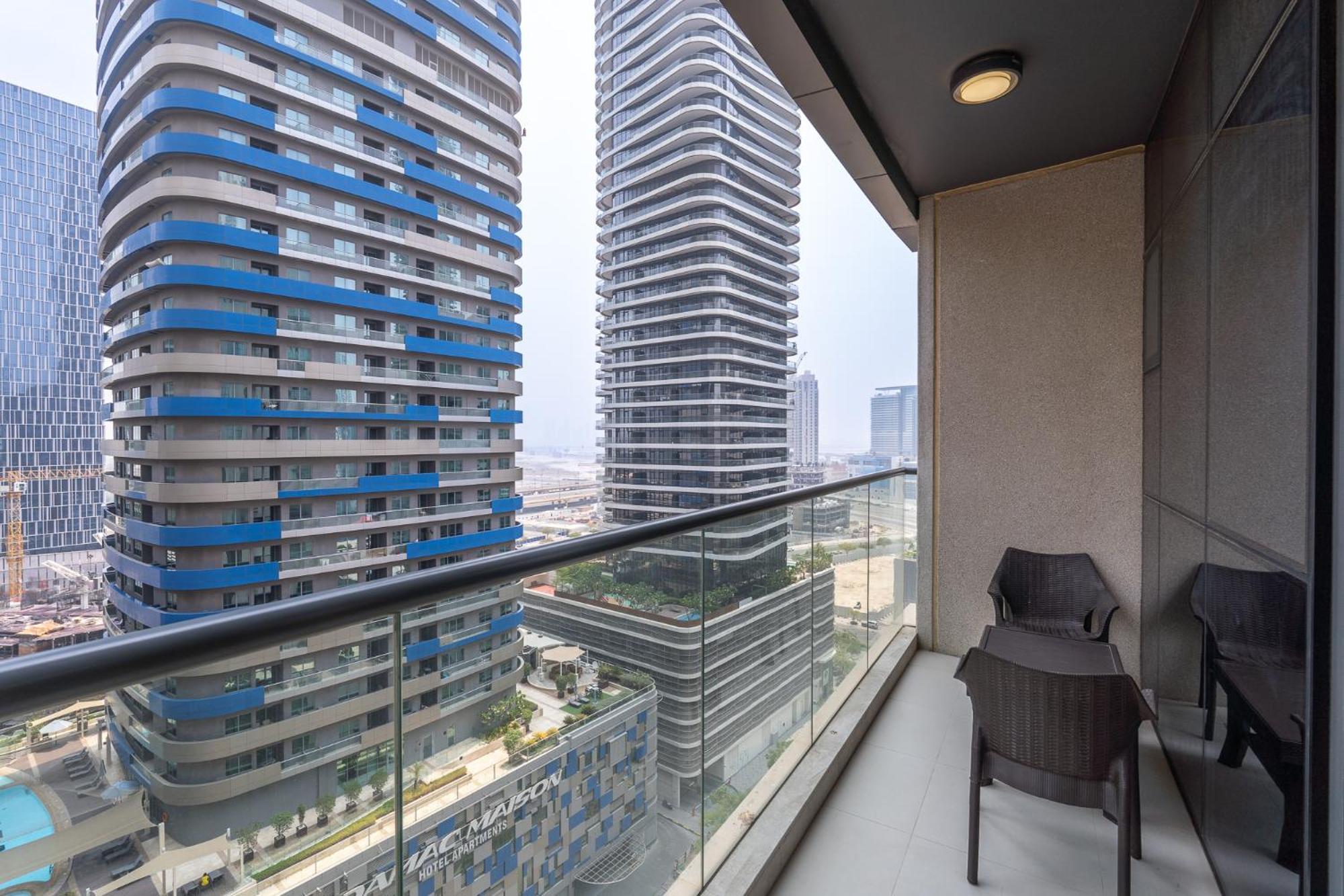 Heaven Crest Vacation Homes Downtown - Studio And 1 Bedroom Suites 2 Minute Walk To Dubai Mall And Burj Khalifa Eksteriør billede