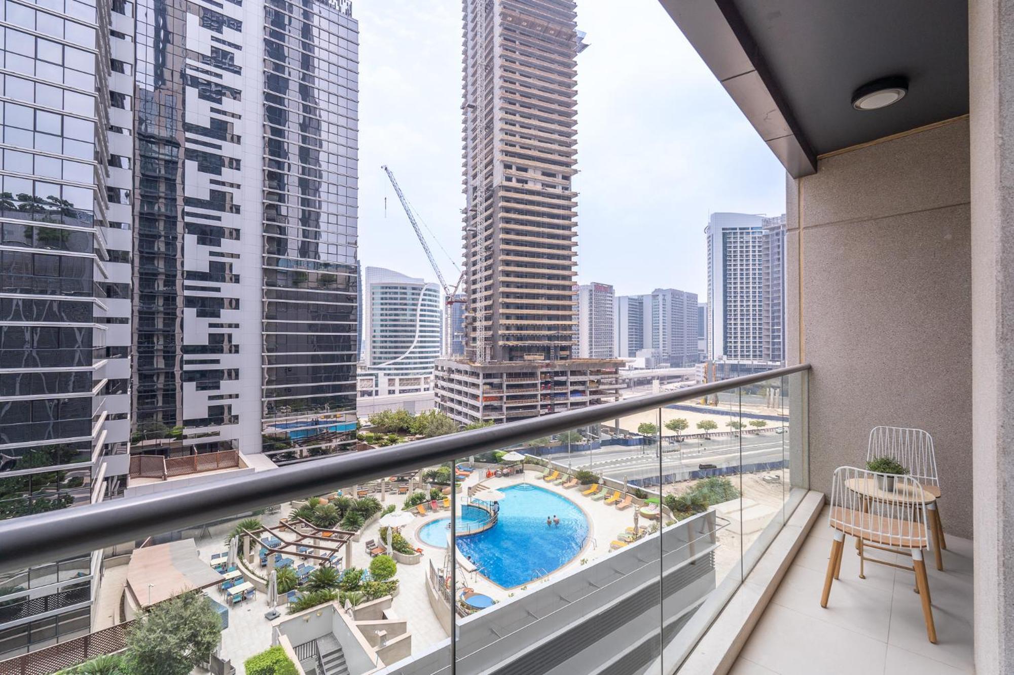 Heaven Crest Vacation Homes Downtown - Studio And 1 Bedroom Suites 2 Minute Walk To Dubai Mall And Burj Khalifa Eksteriør billede
