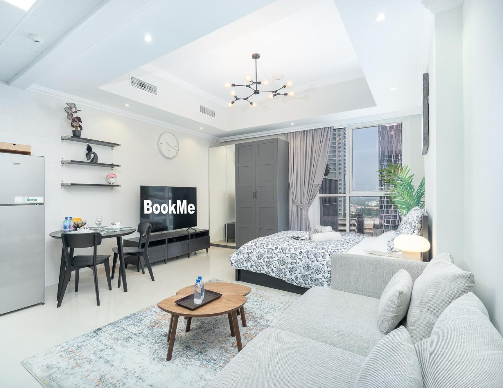 Heaven Crest Vacation Homes Downtown - Studio And 1 Bedroom Suites 2 Minute Walk To Dubai Mall And Burj Khalifa Eksteriør billede